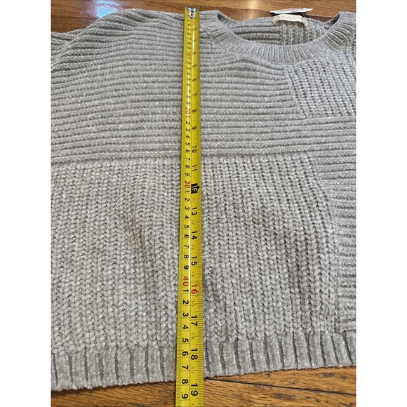 NTW Altar'd State Silver sage gray  chenille crewneck pullover sweater Cropped L - Picture 10 of 10